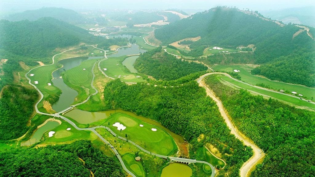Toàn cảnh sân golf Hilltop